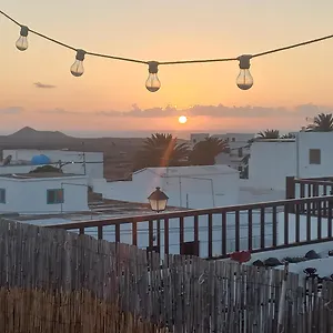 Sunset House Soo